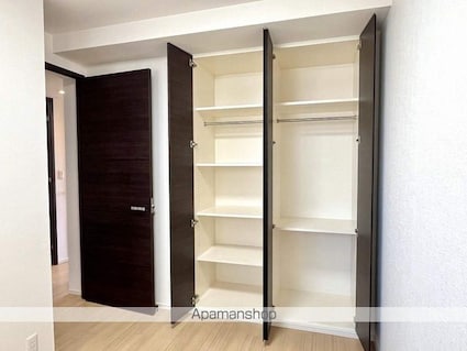 パークホームズ平和大通り[2LDK/60.56m2]の収納