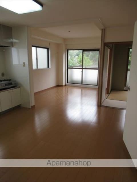 和歌山県和歌山市塩屋６丁目[1LDK/45m2]のリビング・居間
