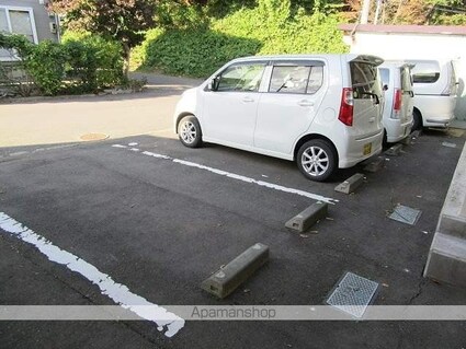 ヒルズ茶畑[1LDK/48.96m2]の駐車場1