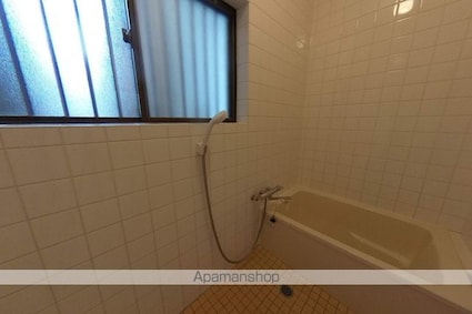 高須新町四丁目貸家　西棟[3LDK/77.76m2]のバス