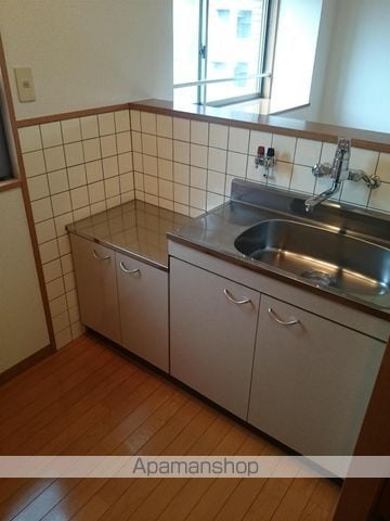 セレブ城西の内装写真