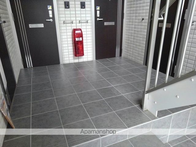 ブラウニーテラス[1R/32.8m2]の内装3