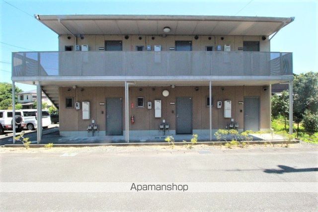 ソレーユながおBの外観写真