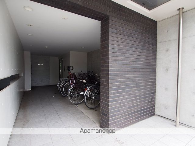 アルバミュウの玄関写真