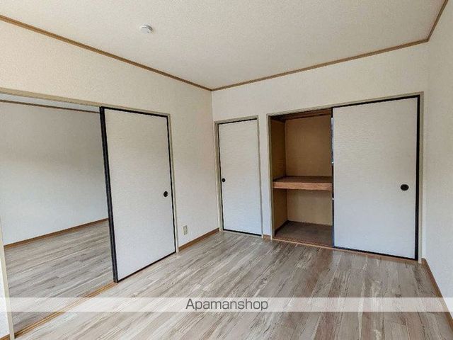 ロイヤル広瀬 Cの内装写真