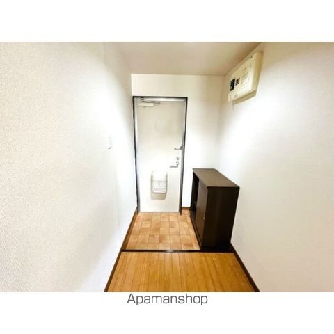 SURPLUS藤の内装写真
