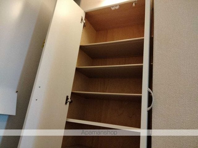 レオパレスKウッズIIの内装写真