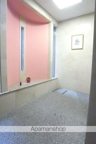 東京地下鉄東西線 西葛西駅 徒歩5分 7階建 築26年の内装写真