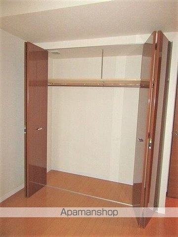 グランアルト福住オーヴェスト棟の内装写真