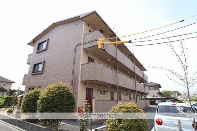 マンション秀の外観写真