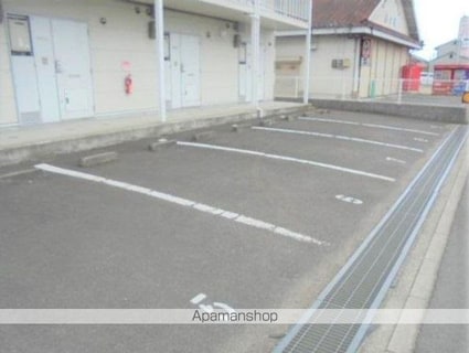 香川県高松市川島東町[1K/23.18m2]の駐車場