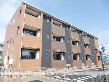 リラ[1K/31.65m2]の外観1