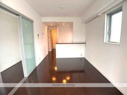 ＶＩＡ　ＬＡＴＴＥＡ志村[1DK/43.34m2]のリビング・居間1