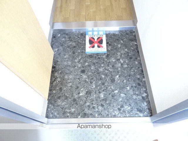 POINT幸の内装写真