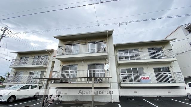 メゾン中野の外観写真