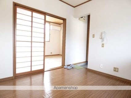 旭ルーミー天童南８号館[2DK/42.64m2]の内装1