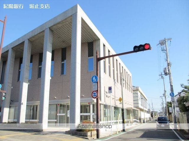 和歌山県和歌山市小松原５丁目[1K/27m2]の周辺8
