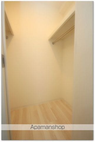 RISING MAISON 本町橋の内装写真
