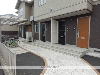 シャーメゾン万々Ⅱ[3LDK/70.19m2]のエントランス2