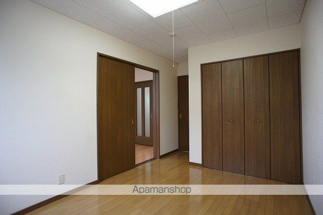 ラポール弐番館の内装写真