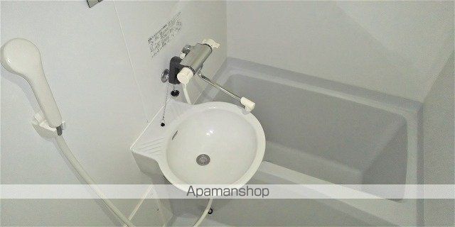 レオパレスカテリーナ芝山の内装写真