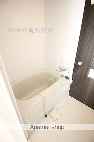 フォルム環状の内装写真