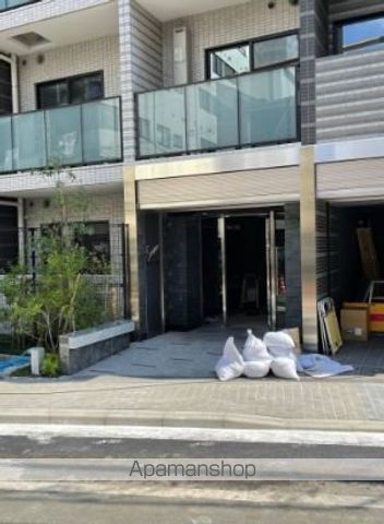 プレール・ドゥーク大山駅前の玄関写真