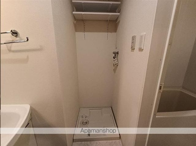 ヴィアーレ勾当台Iの内装写真