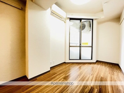 インペリアル赤坂フォーラム[1R/13.78m2]のリビング・居間