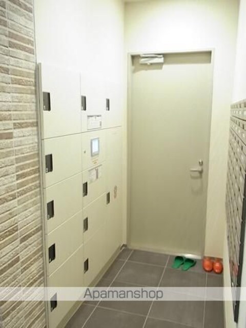 コンフォリア池袋ＤＥＵＸ[1R/30.03m2]の共用部