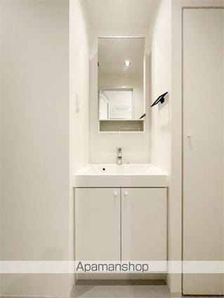 ＺＯＯＭ信濃町[2K/33.9m2]の洗面所