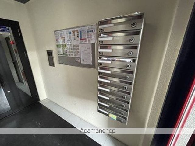 ブレッシング札幌白石IIの玄関写真