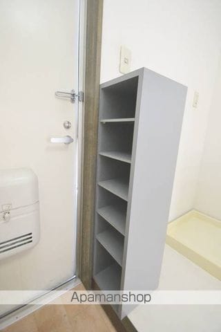 スペースシャトル2番館の内装写真