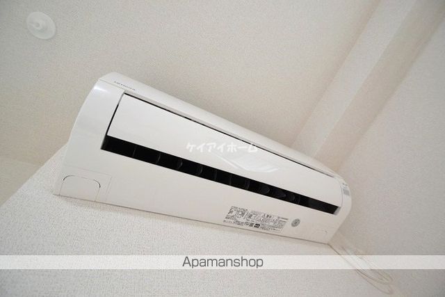 MODE EIGHT IIの内装写真