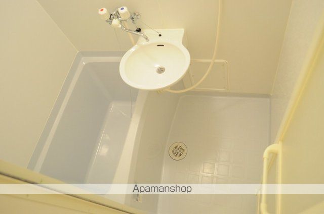 レオパレスナップ シャンブルの内装写真