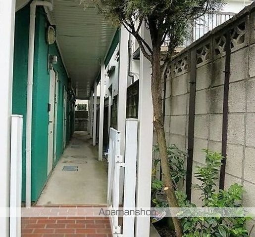アトリエの玄関写真