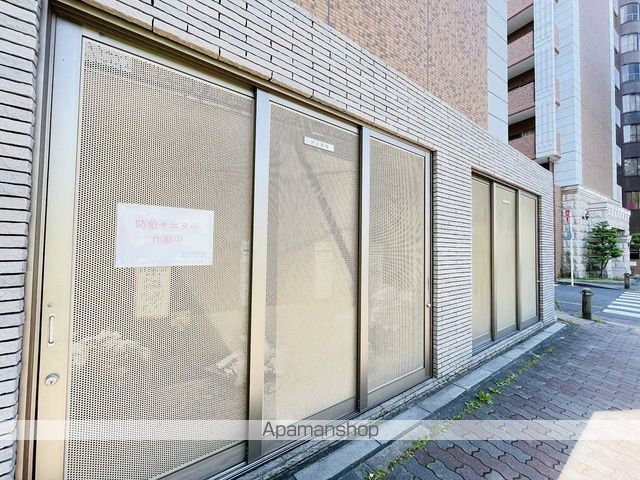 プレサンスSAKAE白川公園IIの玄関写真