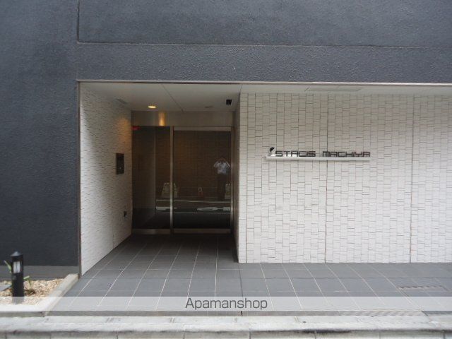 ステイシス町屋の外観写真