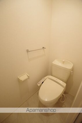 ヴァン・カルチェ　Ｄ棟[2LDK/65.57m2]のトイレ