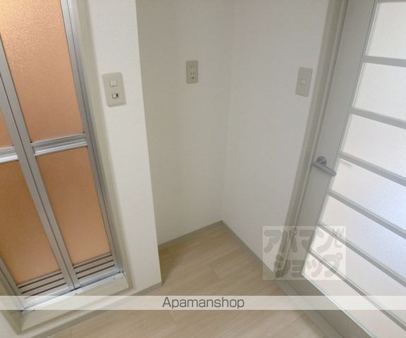 アベニュー高辻の内装写真