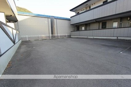 リフティ新浜　Ⅰ[1R/25.25m2]の駐車場