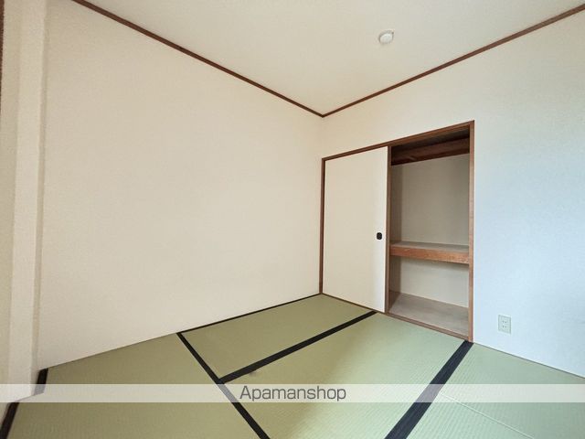 本町ハイツタイプIの内装写真