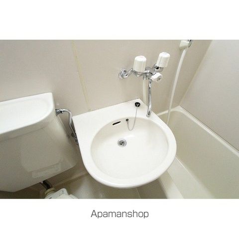 ロイヤルヒルズ河原町の内装写真
