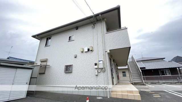 シャブランの外観写真