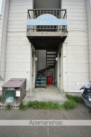 サザンフローラの玄関写真