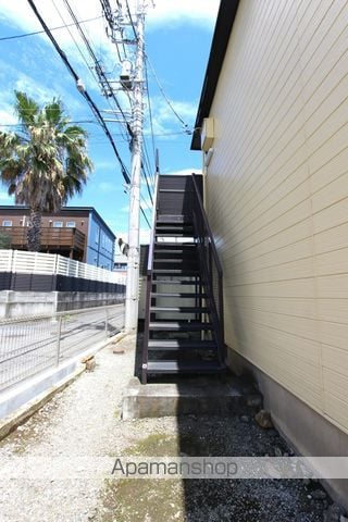 ひばり野ハイツの玄関写真