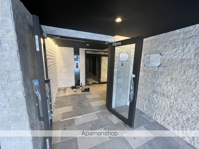 BRAMA南11条の玄関写真