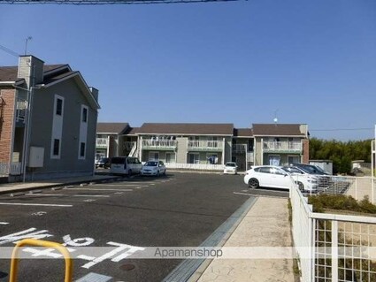 夢咲きの里　Ｂ[1LDK/51.34m2]の駐車場2