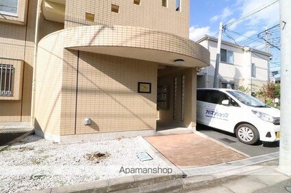 プラドールソフィア[1R/23.75m2]のエントランス2