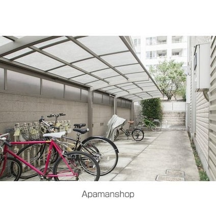 グリーンヴィラ[1R/41.86m2]の外観3